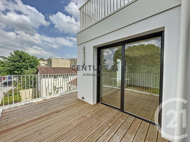 Appartement F4 à vendre - 4 pièces - 81.76 m2 - NOISY LE GRAND - 93 - ILE-DE-FRANCE - Century 21 Adéquation